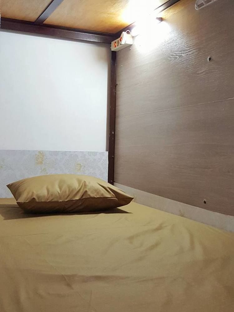 Mador Malang Dorm Hostel Exterior photo