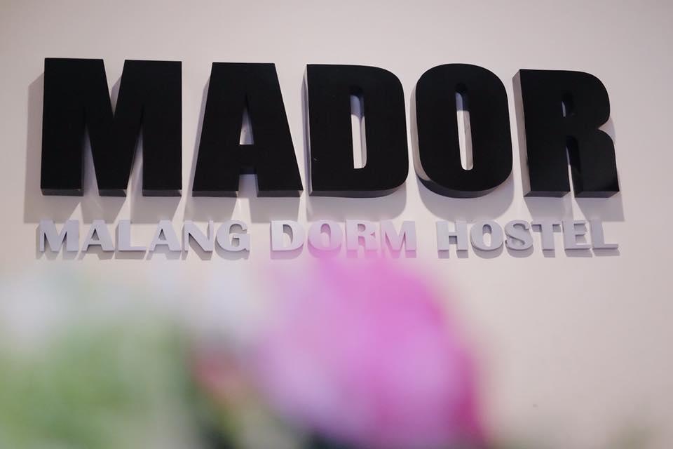 Mador Malang Dorm Hostel Exterior photo